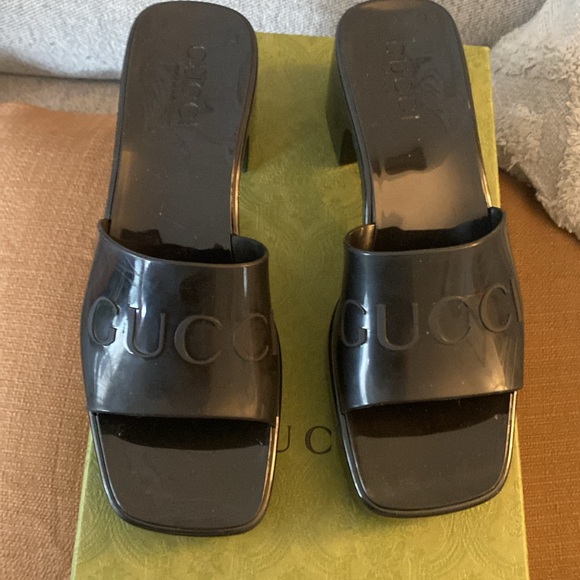 Gucci Nero Slide - Picture 3 of 8